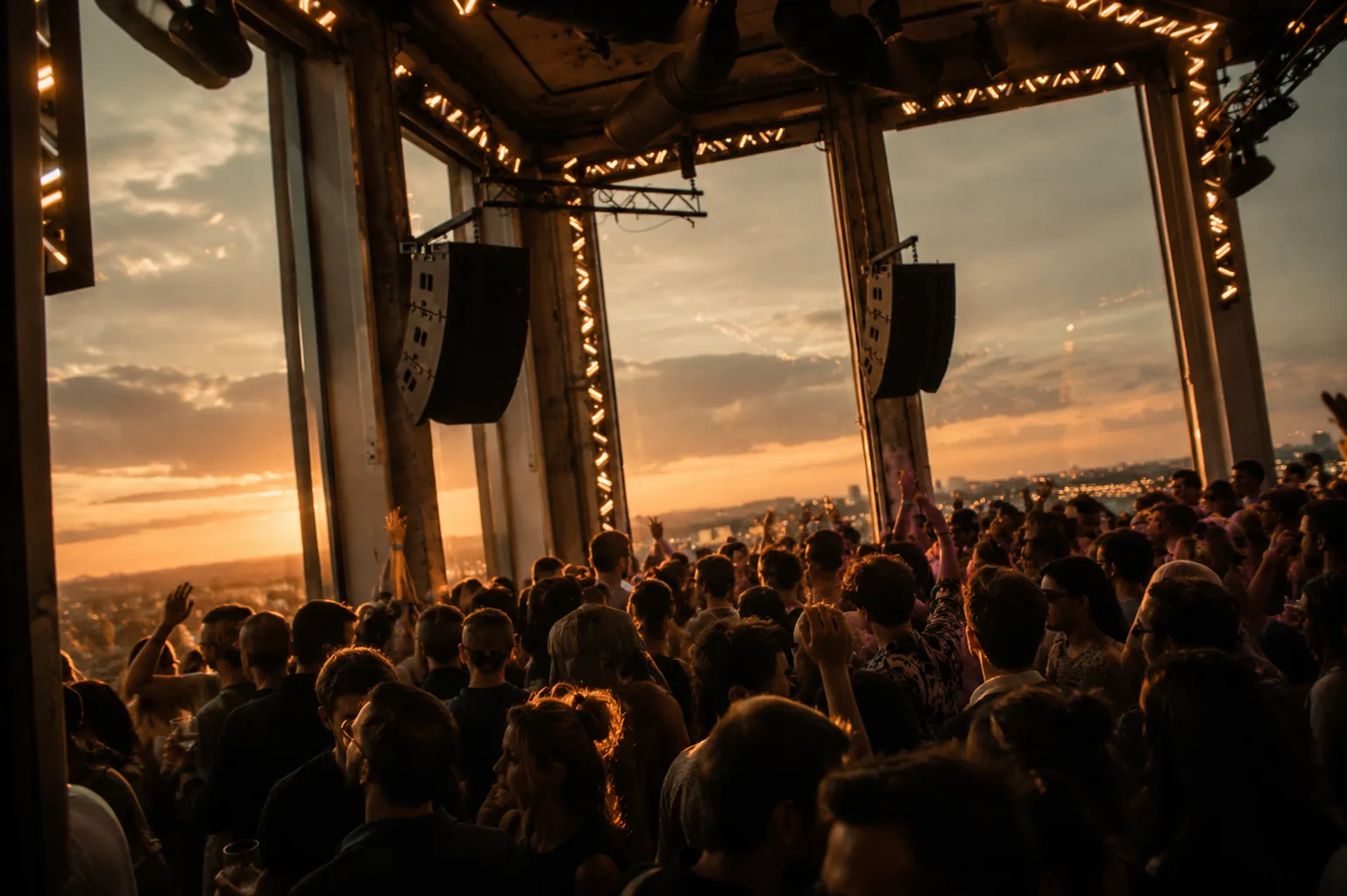 Clubs & nightlife